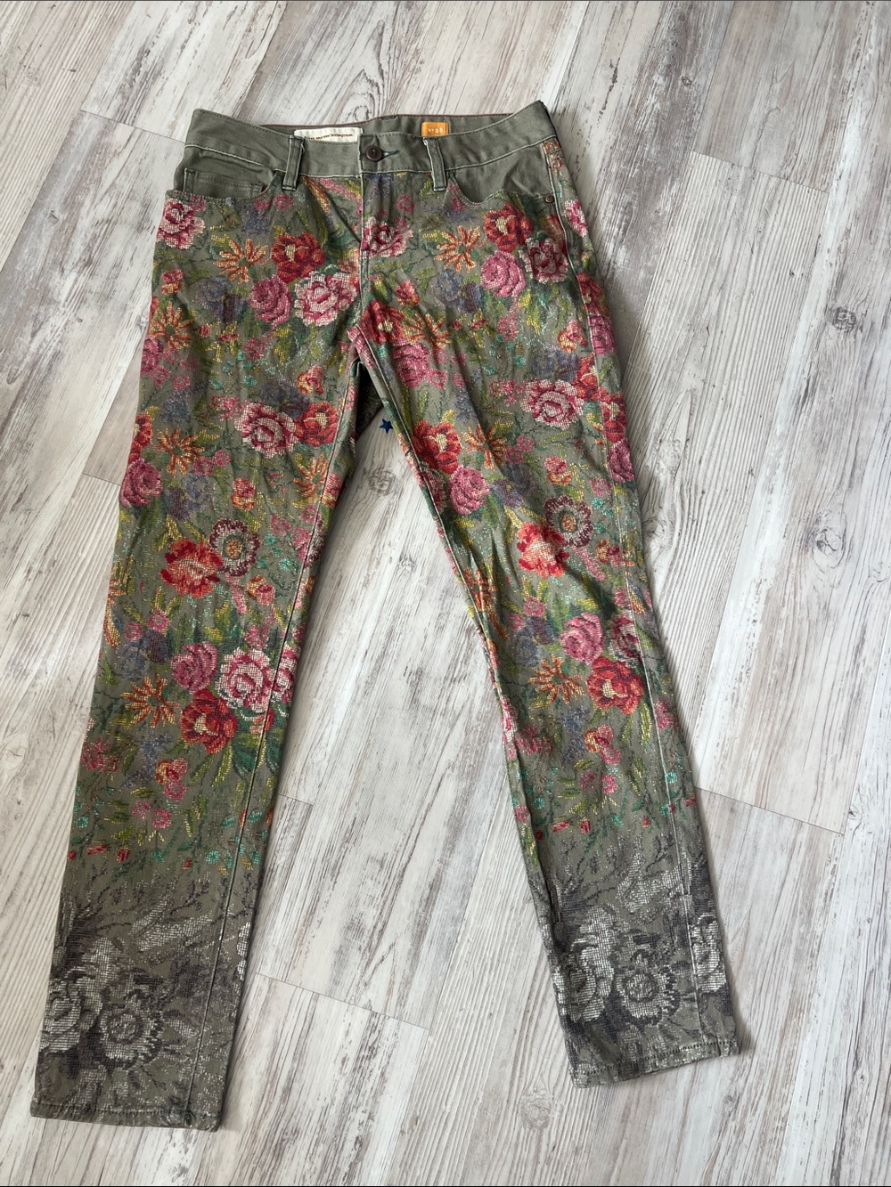 Anthropologie Pilcro Letterpress Green Floral Jeans NWOT Sz 28 - Picture 1 of 5